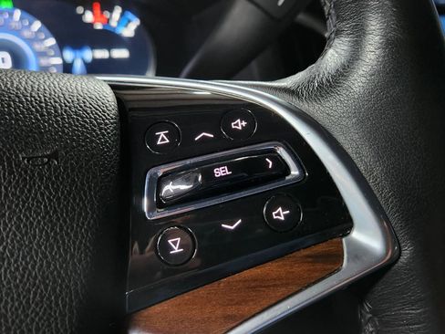 Used 2020 Cadillac Escalade Luxury image 31