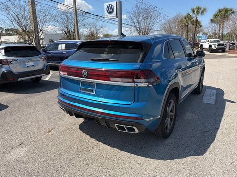 Certified 2024 Volkswagen Atlas Cross Sport SEL R-Line image 7