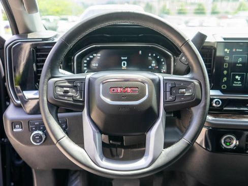 Certified 2024 GMC Sierra 1500 Elevation AWD/4WD image 14