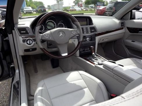 Used 2011 Mercedes-Benz E 350 Cabriolet image 15