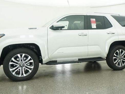 New 2026 Toyota 4Runner Limited AWD/4WD image 18
