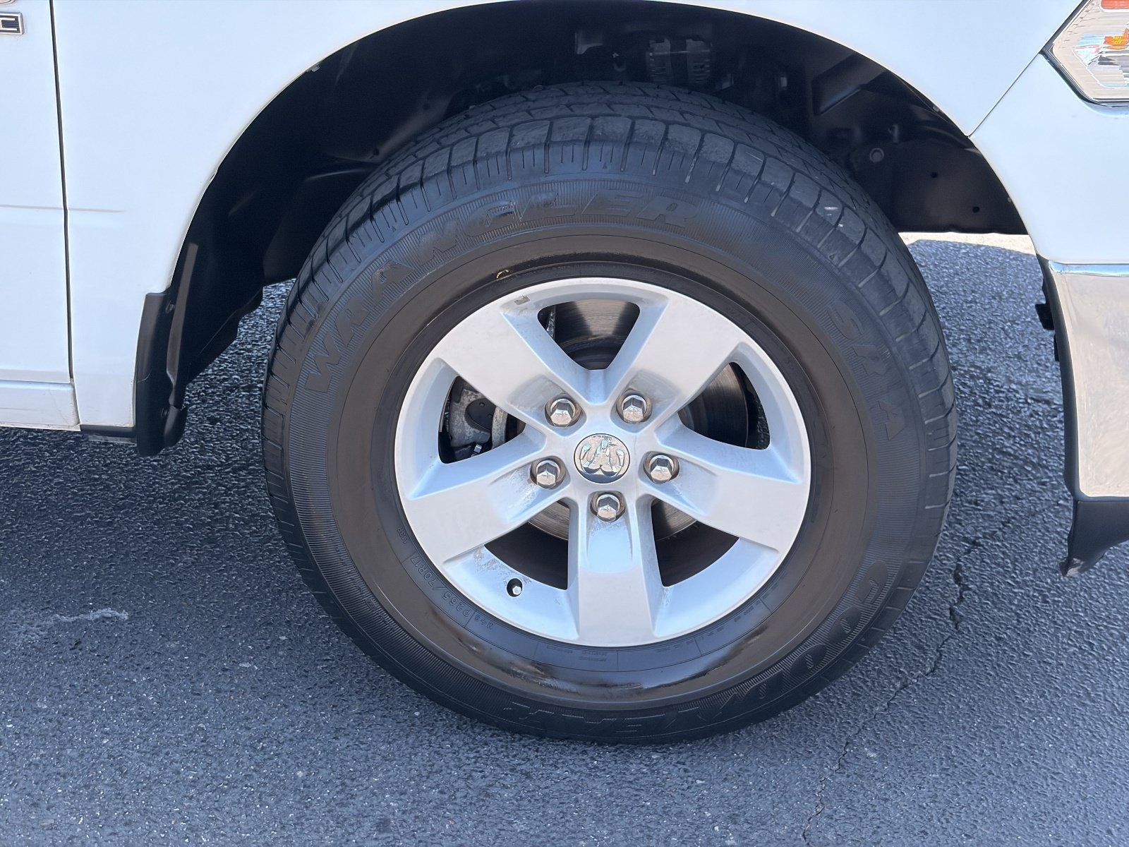 Used 2022 RAM 1500 Classic SLT RWD image 8