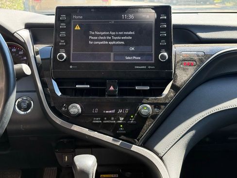 Used 2022 Toyota Camry XSE w/ Carpet Mat Package (TMS) image 13