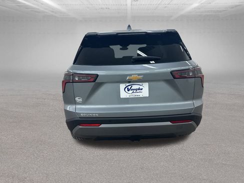 New 2026 Chevrolet Equinox LT w/ Convenience Package II image 9