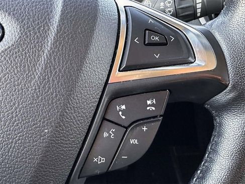 Used 2022 Ford Edge SEL w/ Convenience Package image 21