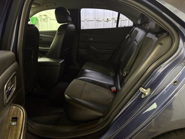 Used 2015 Chevrolet Malibu LT FWD image 18