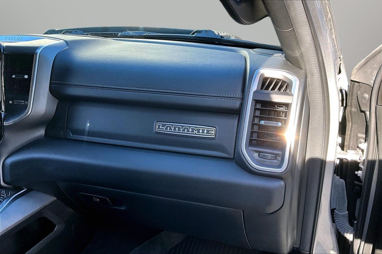 Used 2023 RAM 1500 Laramie AWD/4WD image 19