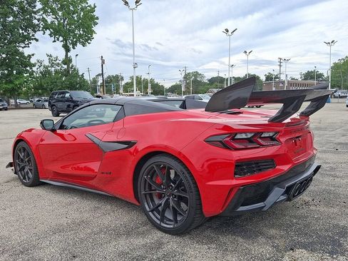Used 2026 Chevrolet Corvette ZR1 w/ ZR1 Carbon Fiber Aero Package RWD image 6