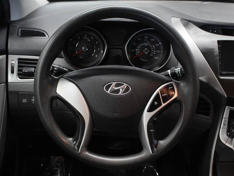 Used 2013 Hyundai Elantra GLS FWD image 14
