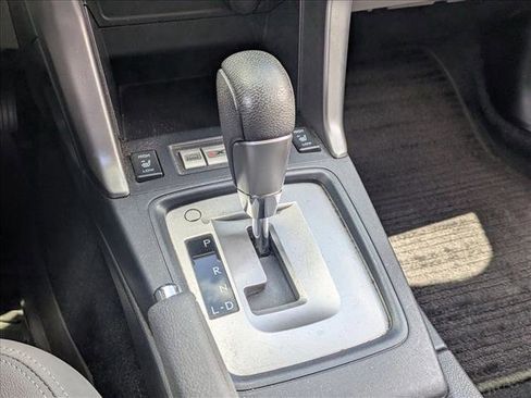Used 2018 Subaru Forester 2.5i Limited AWD/4WD image 13