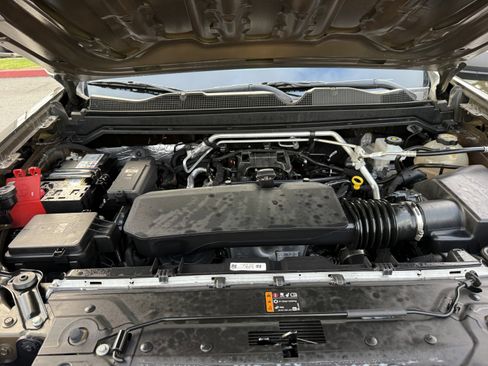 Used 2024 Chevrolet Colorado W/T image 27