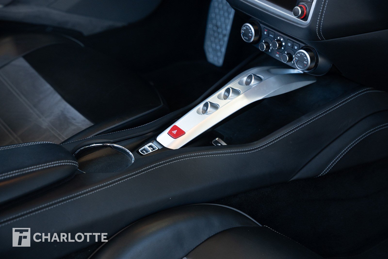 Used 2016 Ferrari California T RWD image 35