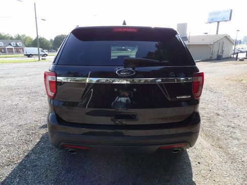 Used 2016 Ford Explorer FWD image 4