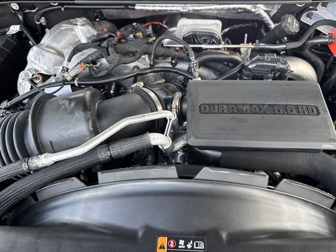 New 2026 GMC Sierra 2500 AT4 w/ AT4 Premium Plus Package AWD/4WD image 32