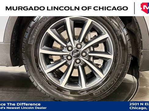 Used 2022 Lincoln Nautilus Standard image 21