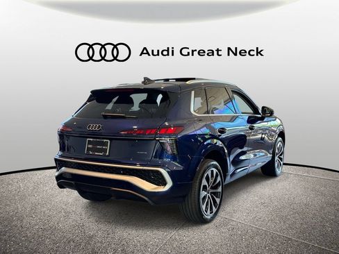 New 2026 Audi Q3 quattro 2.0T AWD/4WD image 9