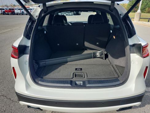 Used 2025 INFINITI QX50 Sport w/ Cargo Package image 10