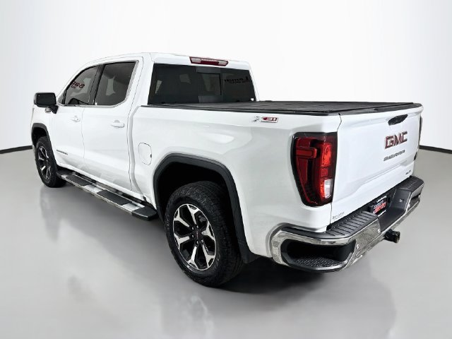 Used 2024 GMC Sierra 1500 SLE w/ Preferred Package AWD/4WD image 5