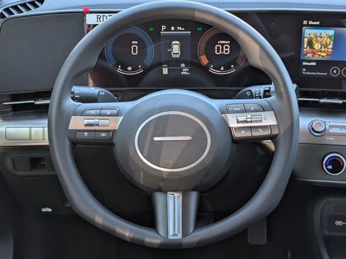 Used 2026 Hyundai Kona SE image 20