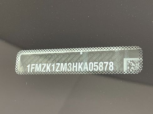 Used 2017 Ford Transit 150 XL image 27