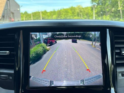 Used 2020 RAM 1500 Big Horn image 18