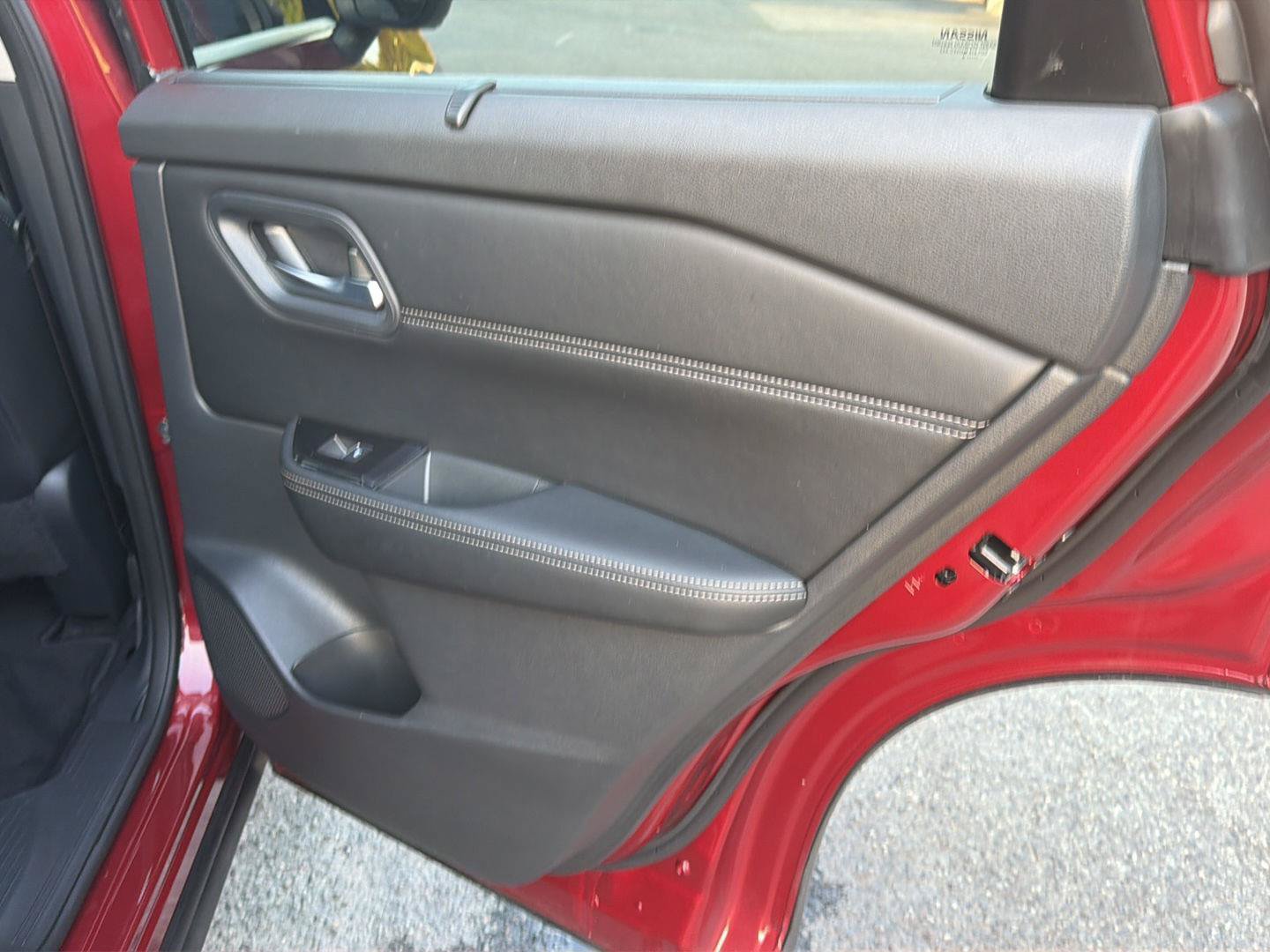 Used 2024 Nissan Rogue SL w/ SL Premium Package FWD image 15