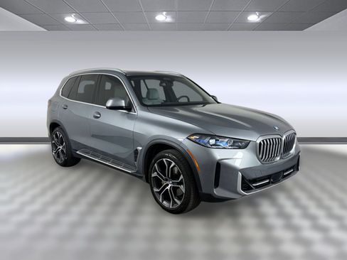 Used 2024 BMW X5 sDrive40i w/ Premium Package RWD image 7