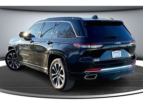 Certified 2025 Jeep Grand Cherokee Overland image 2