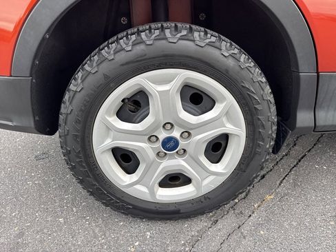 Used 2019 Ford Escape S image 11