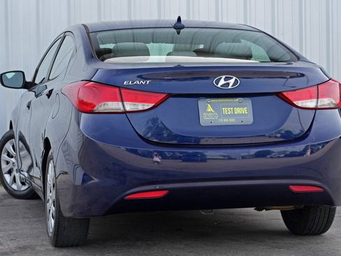 Used 2011 Hyundai Elantra GLS image 5