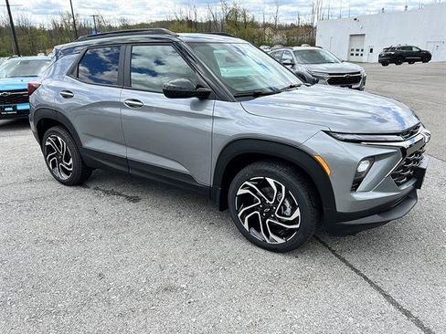 New 2026 Chevrolet TrailBlazer RS w/ LPO, Trailering Package AWD/4WD image 8