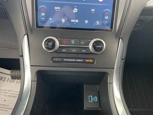 Used 2024 Ford Edge Titanium w/ Equipment Group 301A AWD/4WD image 42