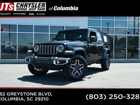 Used 2025 Jeep Wrangler Unlimited Sahara AWD/4WD image 1