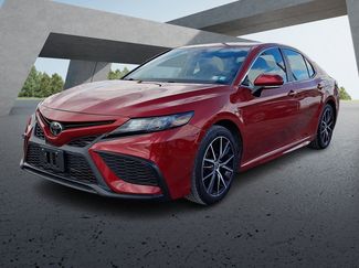 Used 2023 Toyota Camry SE video 3