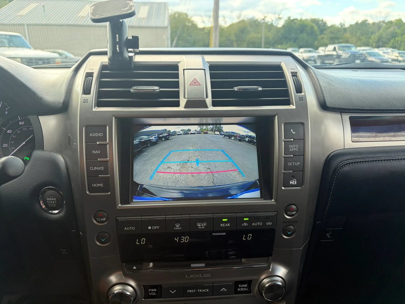 Used 2018 Lexus GX 460 Premium AWD/4WD image 14