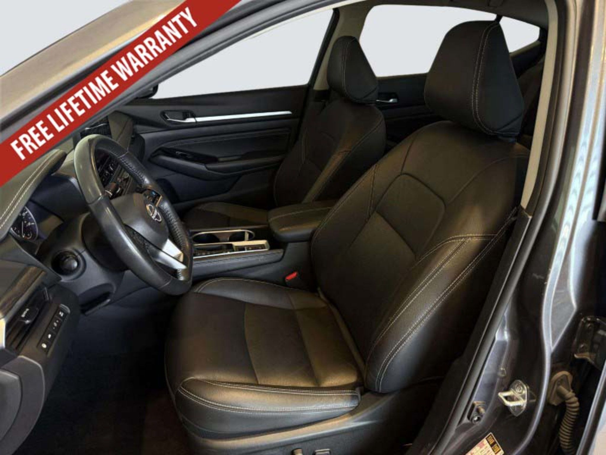 Used 2023 Nissan Altima 2.5 SL FWD image 32