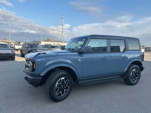 New 2025 Ford Bronco Outer Banks image 29