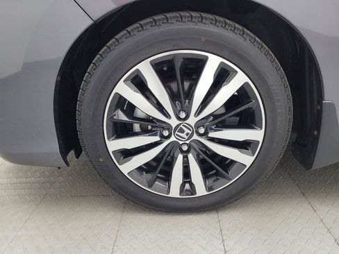 Used 2019 Honda Fit EX image 31