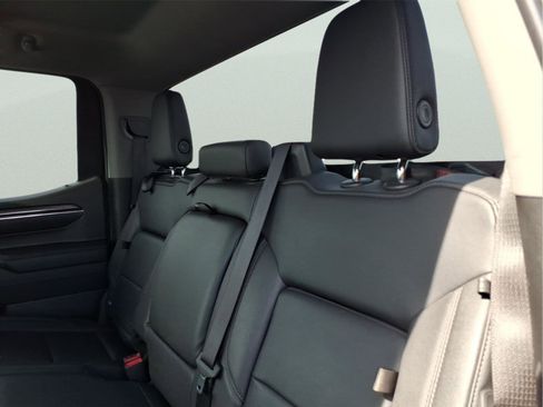 Used 2023 Chevrolet Silverado 1500 LTZ AWD/4WD image 13
