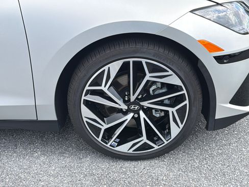 Used 2024 Hyundai Ioniq 6 Limited RWD image 13