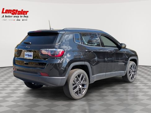 New 2026 Jeep Compass Limited image 3