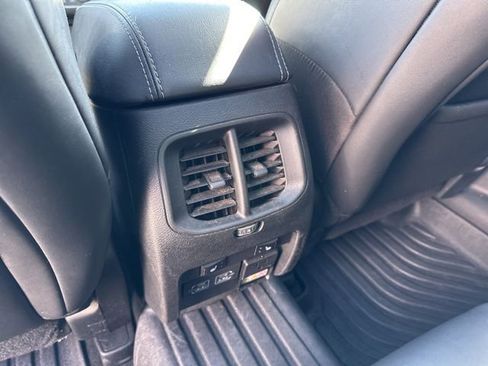 Used 2021 Jeep Cherokee Limited w/ Elite Package image 15