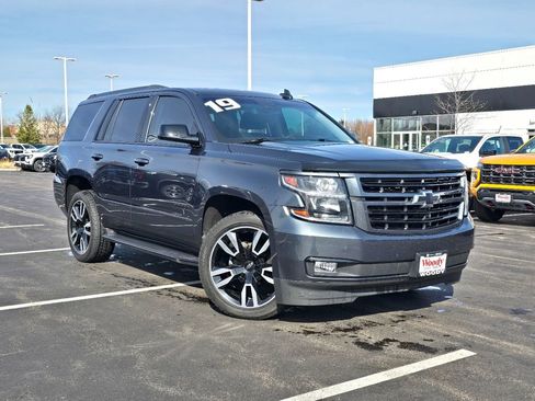 Used 2019 Chevrolet Tahoe Premier image 2