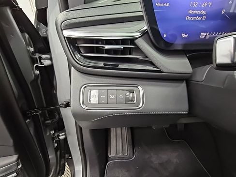 New 2026 Buick Enclave Preferred w/ Power Package image 28