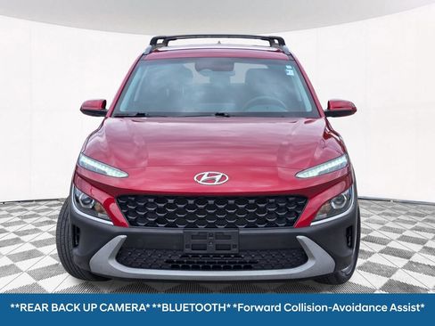Used 2023 Hyundai Kona SEL AWD/4WD image 4