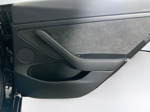 Used 2021 Tesla Model 3 Standard Range Plus RWD image 30