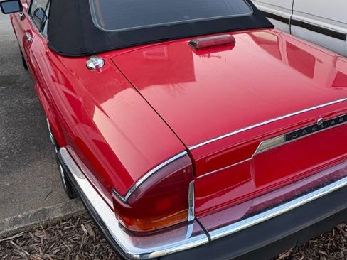 Used 1990 Jaguar XJS V12 Convertible image 3