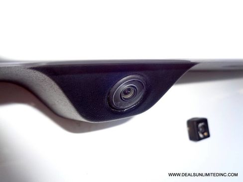 Used 2020 Jeep Grand Cherokee Limited image 21