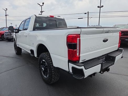 Used 2025 Ford F250 Lariat w/ Lariat Ultimate Package AWD/4WD image 4