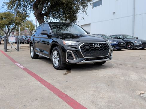 Used 2022 Audi Q5 2.0T Premium image 2